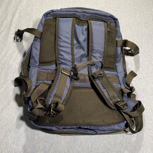 Expandable Vancropak Travel Backpack With Multiple Compartments & Straps - Picture 5 of 6